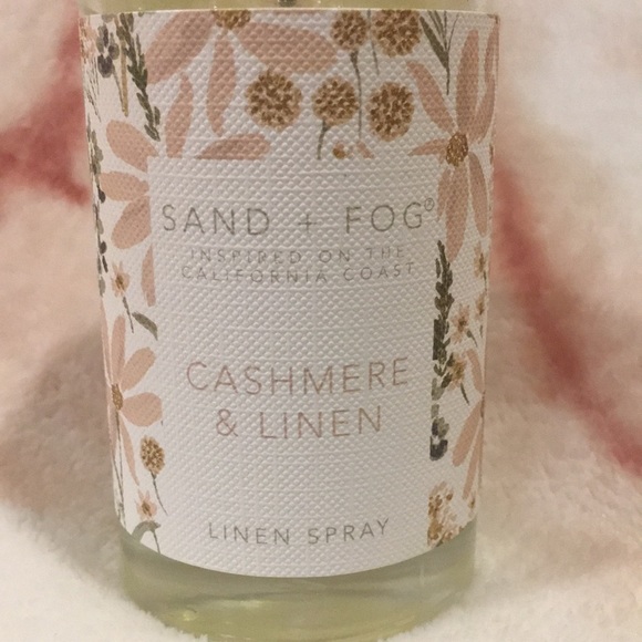 Sand + Fog Scented Cashmere & Linen Linen Room Spray NWT 107ml Sand +Fog Home - Picture 2 of 16